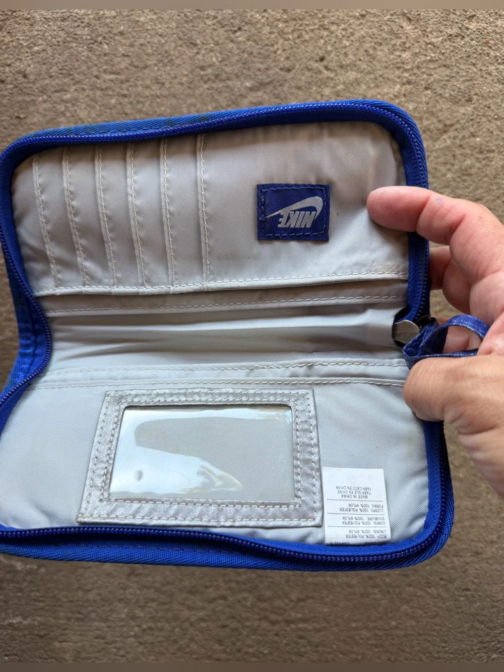 NIKE THIN ZIP WALLET